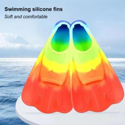 Nadadeiras de natação Confortável Ergonomia Antiderrapante Mergulho Footboard Treinamento Auxiliar Silicone Curto Natação Treinamento Flippers - Image 3