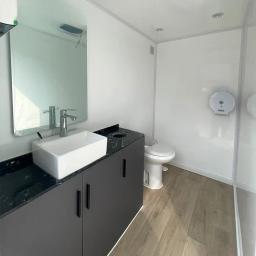 Banheiro móvel ao ar livre, reboque de vaso sanitário de acampamento, vaso sanitário portátil de luxo e chuveiro - Image 2