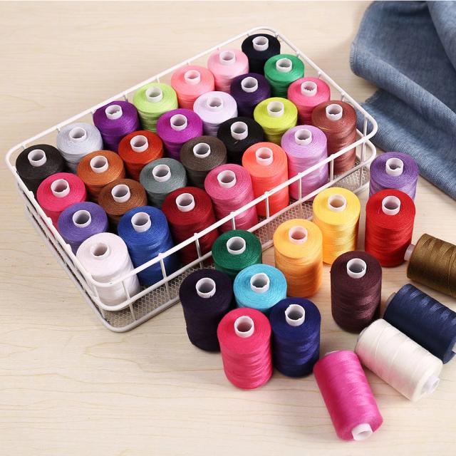 Kit de 42 Carretéis de Linha de Costura 100% Poliéster em Diversas Cores Ideal para Bordados e Projetos de Costura em Casa