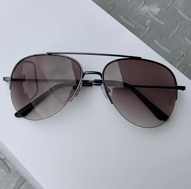 Óculos de Sol Piloto Vintage com Lente Degradê Proteção UV400