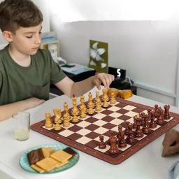 Jogo Internacional Portátil de Xadrez Infantil, Peças de Xadrez Dupla Rainha Ponderada, Saco De Armazenamento, Dobrável, Brinquedos De Luxo - Image 3