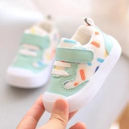 Tênis de malha respirável para bebês, sola macia, antiderrapante, tênis para bebês, meninos e meninas recém-nascidos, crianças pequenas e primeiros caminhantes - Image 2
