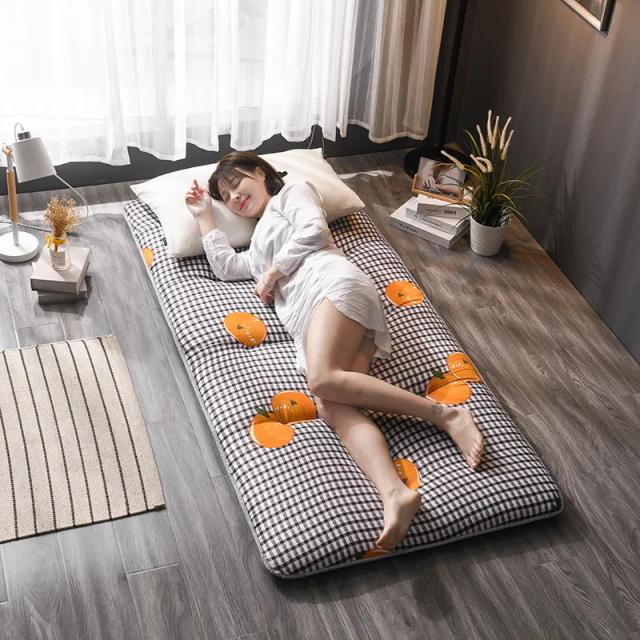 Colchão Dobrável Tatami: Conforto Versátil para Cama de Solteiro e Casal em Qualquer Ambiente