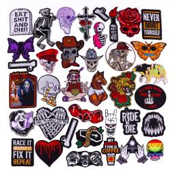 Patches bordados crânio rosa em roupas, DIY Punk Animal Applique, Ferro em remendos para roupas, Adesivos de motociclista Hippie Rock - Image 2