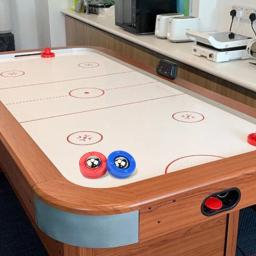 32 peças shuffleboard acessórios de jogo de curling de mesa discos para matraquilhos incluem 16 peças de reposição vermelhas e 16 azuis - Image 5