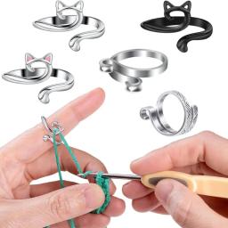 Ajustável Knitting Crochet Loop Ring, Guia de fios, Dedo Faster Holder, dedal Crocheteiras, Thread Ring, Ferramentas de costura, 2pcs - Image 1
