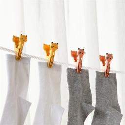 Prendedores de roupa plásticos à prova de vento, prendedores de roupa, clipes multifuncionais de toalha de praia, meias fofas, gatos criativos, 12pcs - Image 1