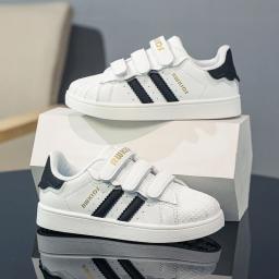 Novo tenis tênis para crianças verão respirável meninos meninas sapatos esportivos casuais sola macia crianças pequenos sapatos brancos tamanho 26-37 - Image 1