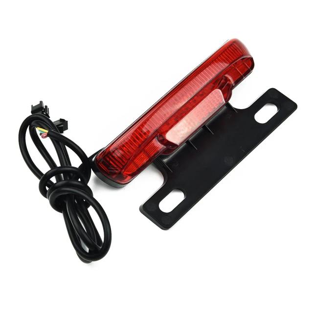 Luz Traseira LED à Prova D'Água 36-48V para Bicicletas Elétricas com Conector SM - Acessórios de Ciclismo Noturno e Lâmpadas de Freio