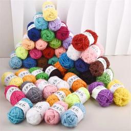 Conjunto de 12 cores de fibras acrílicas, fio de lã de tricô, bordado tingido, lenanas para artesanato de crochê, suéter, chapéu, bonecas a baixo preço - Image 1