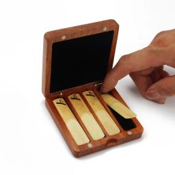Palhetas de madeira para estojo saxofone caixa de palhetas para clarinete saxofone segurar quatro palhetas ótimo desempenho - Image 2