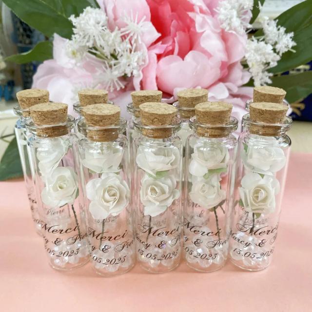 Lembranças de Casamento Personalizadas em Rosa Marfim: Garrafinhas de Sonho para Decorações de Mesa e Recepções de Noivado