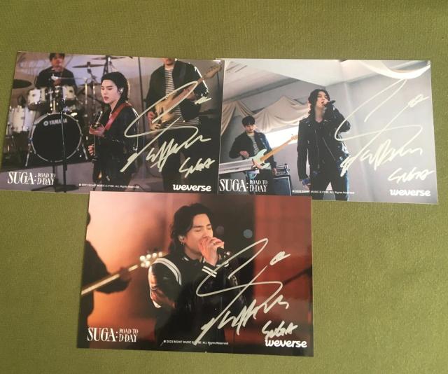 Cartão Fotográfico Autografado de K-pop 4x6 - Edição de 2023