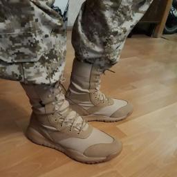 Botas táticas impermeáveis leves para homens e mulheres Botas de combate Sapatos de malha respirável Caminhada ao ar livre Treinamento de escalada verão - Image 3