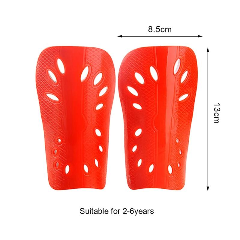 1 par caneleiras de futebol plástico guardas protetor de perna para crianças adulto equipamentos de proteção respirável caneleira - Image 1