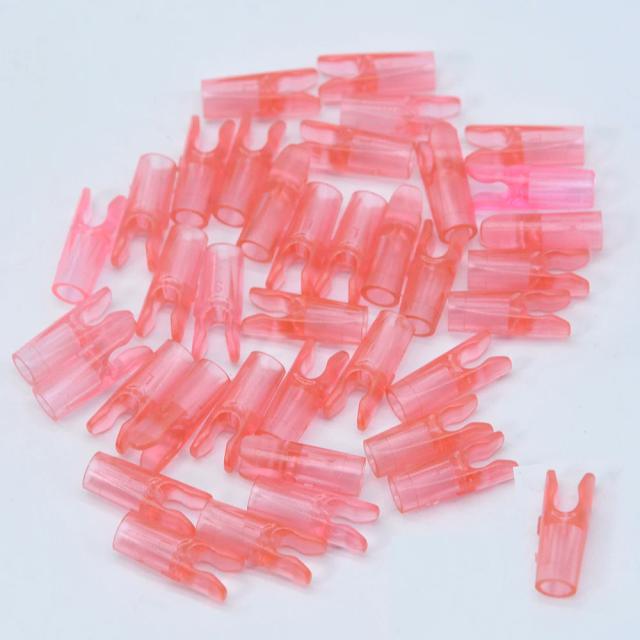 100 pçs seta pino nocks plástico tamanho s para 3.2/4.2/6.2mm eixo arco recurvo