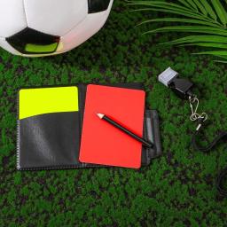 Carteira de Árbitro com Cartão Vermelho e Cartão Amarelo Apitos, Ferramenta Útil, Adequado para Esporte, Futebol, Equipamento de Futebol, 1 Conjunto - Image 2