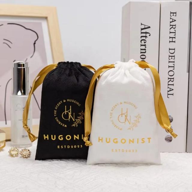 Bolsa Personalizada de Veludo para Presentes e Cosméticos - Tamanho e Logotipo Customizáveis