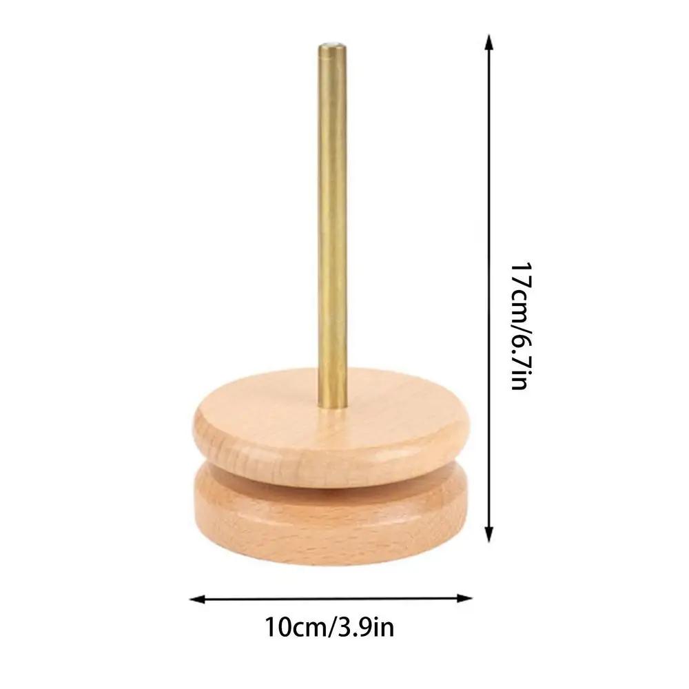 Suporte do fio de tricô de madeira Rolo de fios Ferramentas de tricô Enrolador de fios Eixo de rotação para tecelagem suave Suprimentos de crochê - Image 1