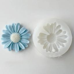 Silicone Daisy Scented Candle Mold, Sabonete Aromaterapia, Vela Flor DIY, Handmade Making Kit - Image 1