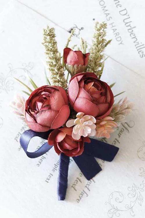 Boutonniere Vermelho Elegante para Noivo e Testemunha - Acessório Floral para Casamento