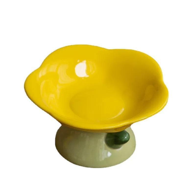 Tigela levantada antiderrapante para animais de estimação, alimentador cerâmico bonito, forma de flor, pé alto, alimentador de cachorro, água de alimentação, prato de gato elevado, suprimentos para animais, novo - Image 1