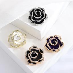 Dmari feminino broche esmalte pino vermelho & preto florescendo rosa lapela pinos flor emblema requintado acessórios jóias de luxo para roupas - Image 3