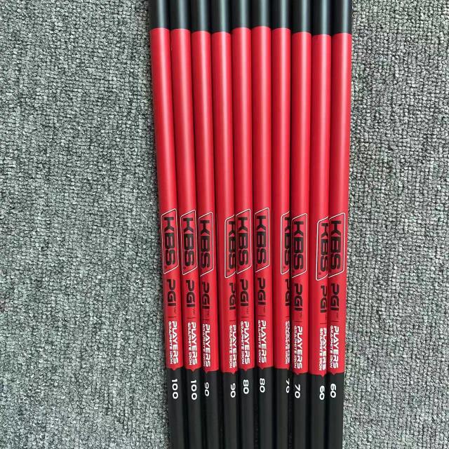 Conjunto de Clubes de Golfe ZODIA-Ferro com Tampa - Novo e Completo com 7 Clubes e 4 Pointers