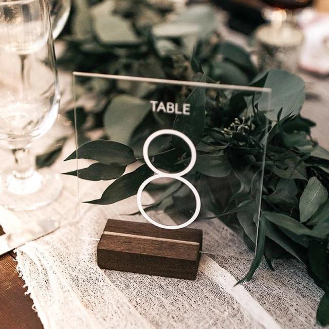 Números de Mesa para Casamento em Acrílico - Placas Modernas e Elegantes para sua Decoração de Casamento