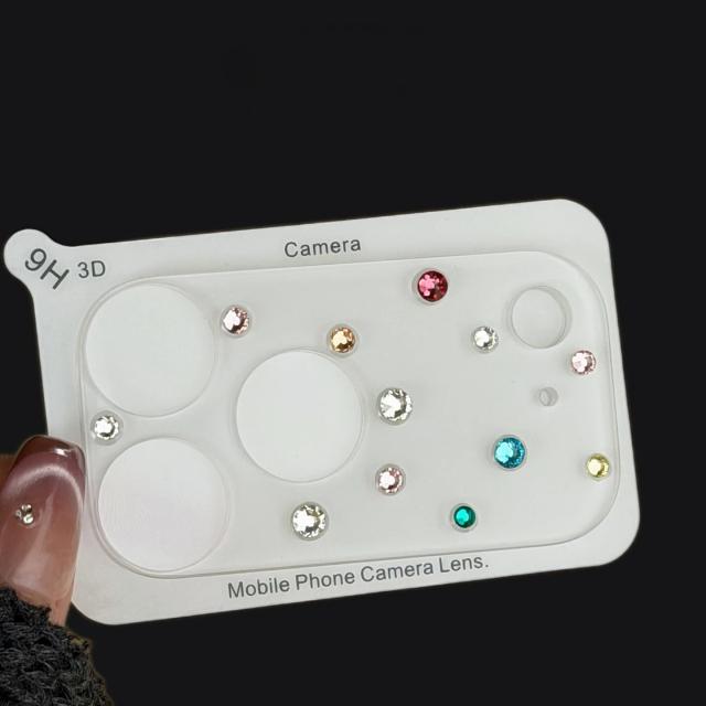 Protetor de Câmera iPhone 18 17 Pro Max Vidro 3D Coração Diamantes Luxo Película Lente HD Transparente
