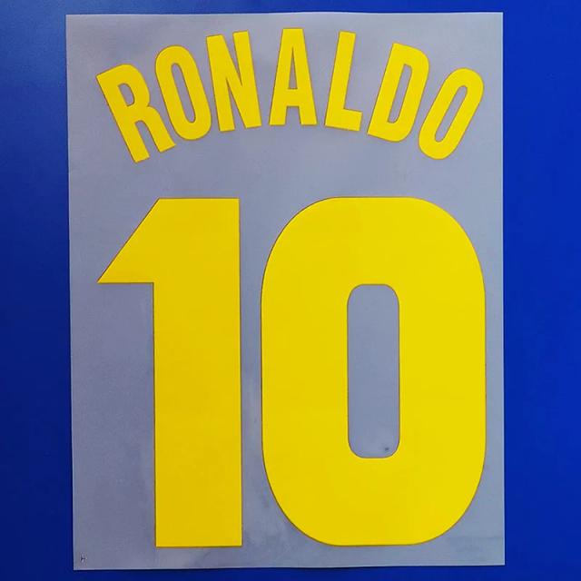 Nameset Retro de Futebol 97-98 com Emblemas de Qualidade Superior – 10 Cristiano Ronaldo