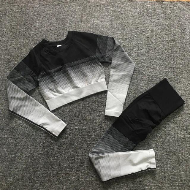 Conjunto de Yoga e Fitness QK com Manga Comprida, Calças sem Costura e Leggings Scrunch Gradiente para Treinos em 2024