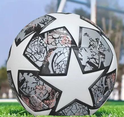 Bola de Futebol Unissex Tamanho 5 em Couro PU Costurada à Máquina