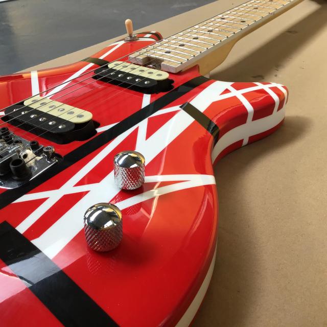 OEM Guitarras Elétricas 6 Cordas Corpo Vermelho Branco Faixa Preta Ponte Floyd Rose Acabamento Fosco