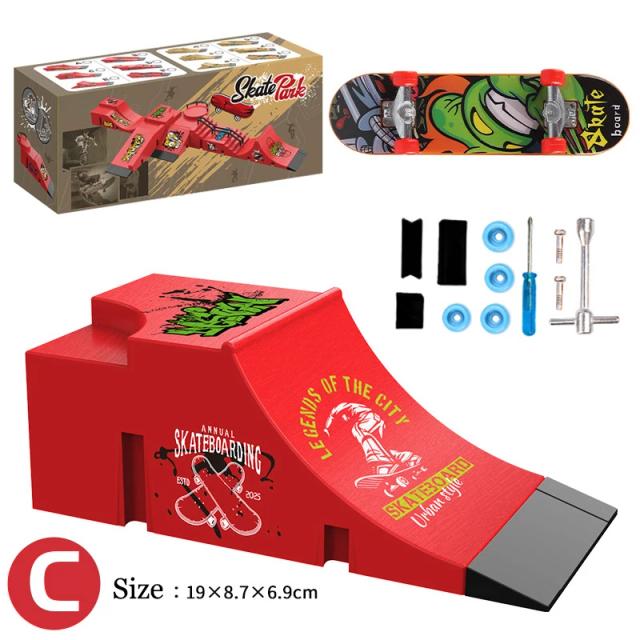 Kit Mini Skate Dedo com Rampa e Acessórios para Treinamento de Habilidades
