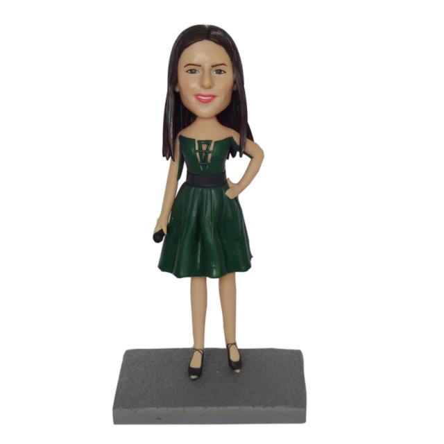 Bobblehead Personalizado: Escultura Miniatura Humana Personalizada para Topper de Bolo de Aniversário Feita à Mão