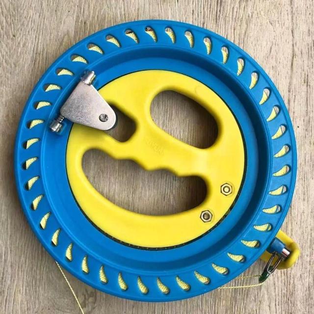 Kite Reel Winder Roda de Fogo Ferramenta Voadora Linha Torcida 150-500m